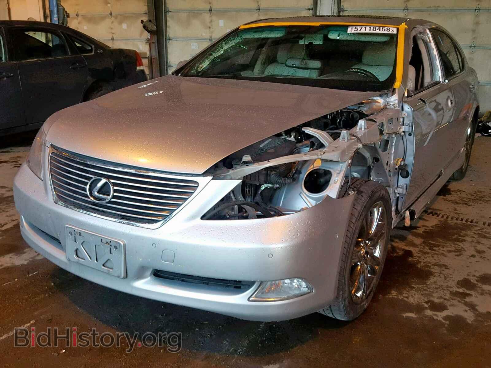 2007 LEXUS LS460 - VIN: JTHGL46F575010401 - Photo 2