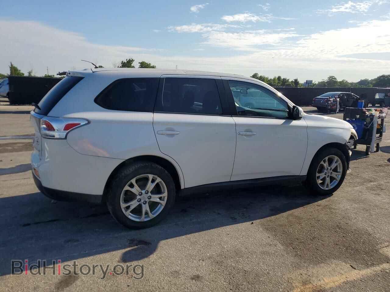 2014 MITSUBISHI OUTLANDER - VIN: JA4AZ3A38EZ016643 - Photo 3
