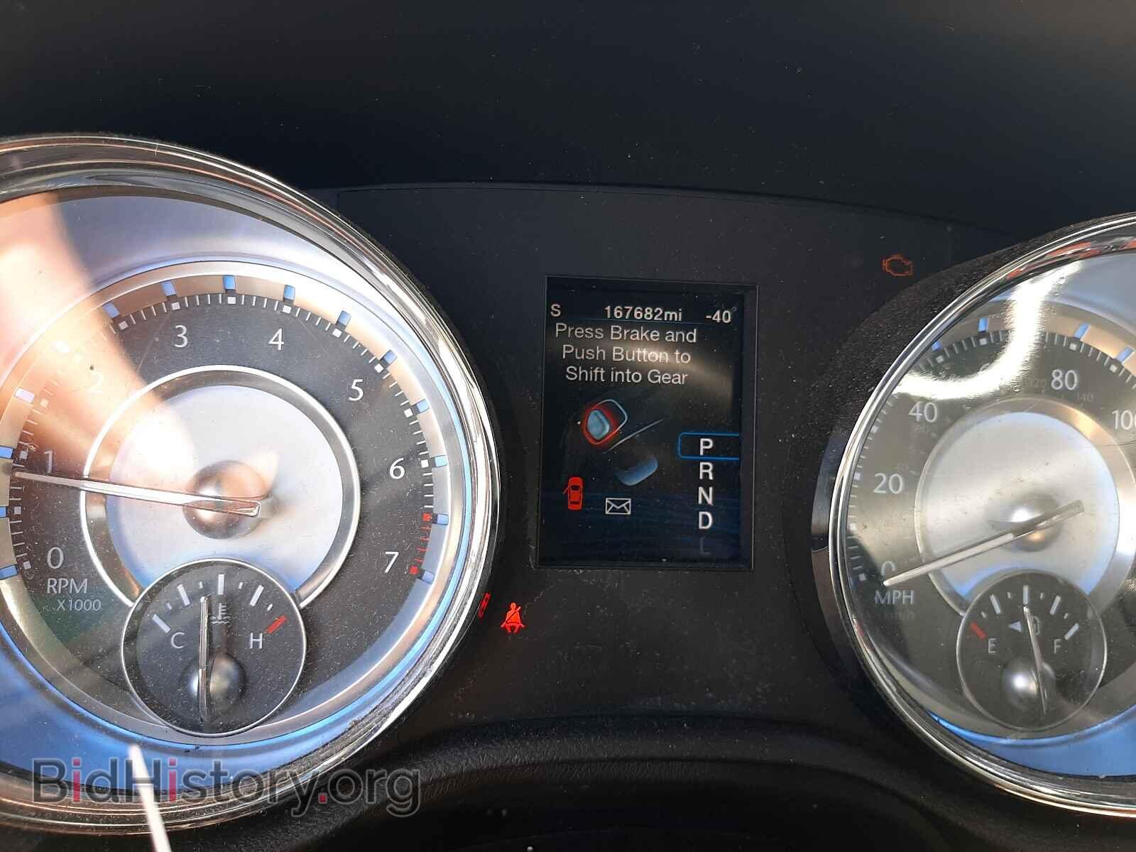2012 CHRYSLER 300 - VIN: 2C3CCACG0CH249048 - Фото 8