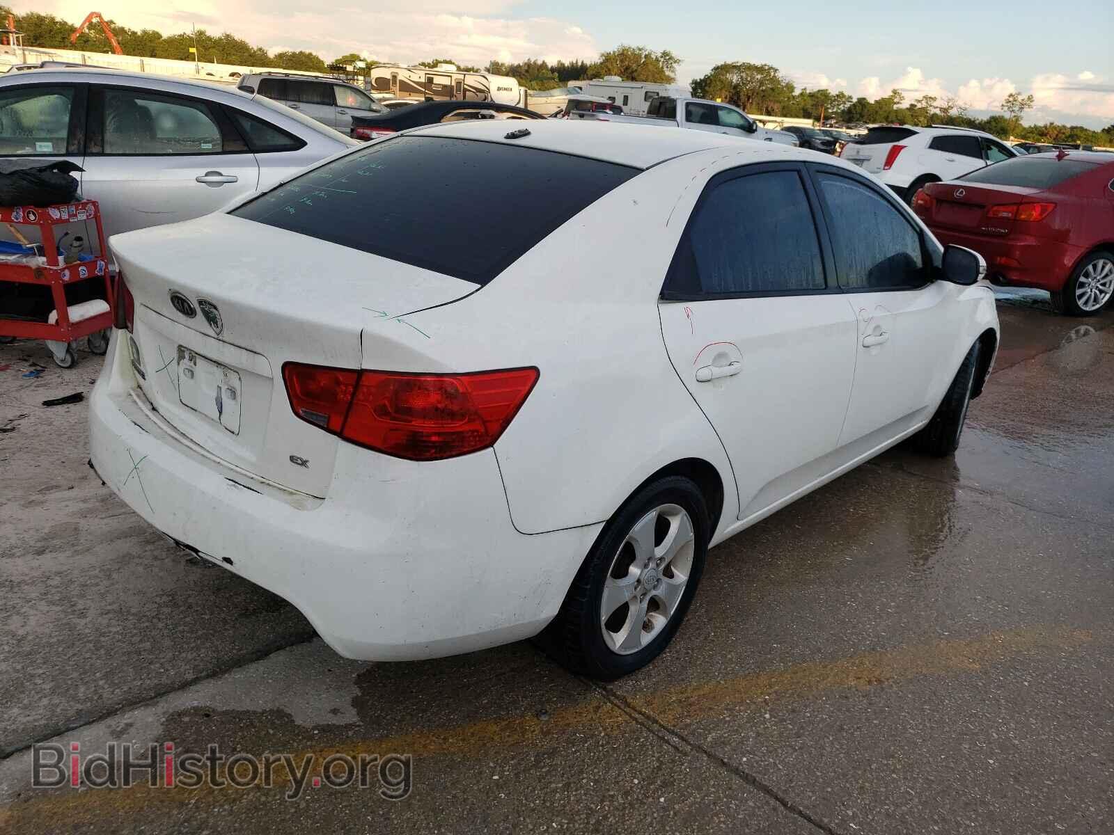 2010 KIA FORTE - VIN: KNAFU4A29A5109712 - Фото 4