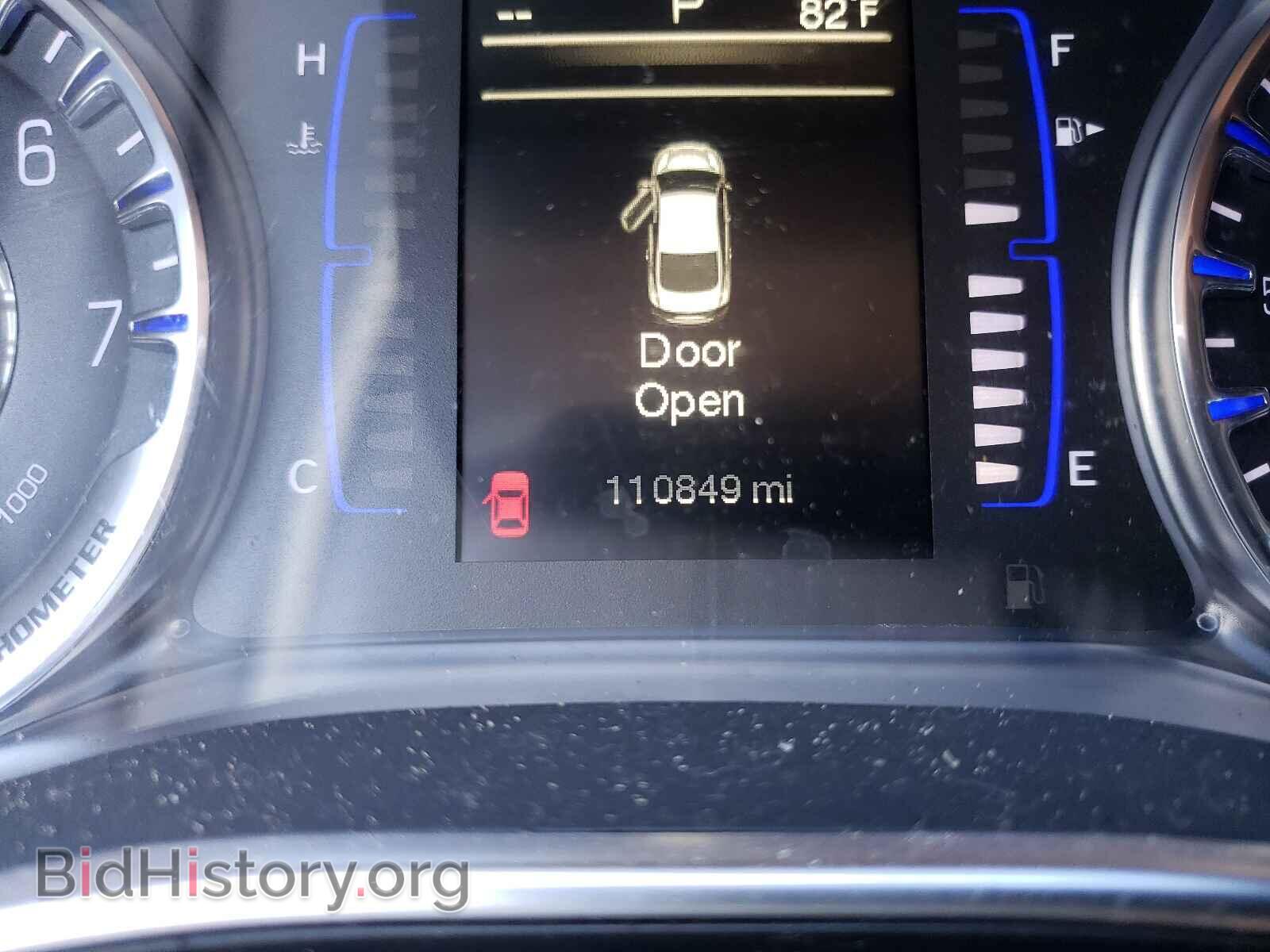 2015 CHRYSLER 200 - VIN: 1C3CCCAB2FN621388 - Фото 8