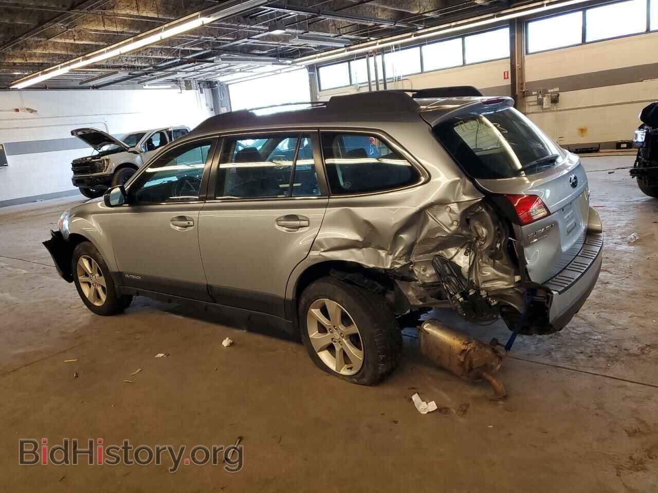 2014 SUBARU OUTBACK - VIN: 4S4BRBAC2E3327617 - Фото 2