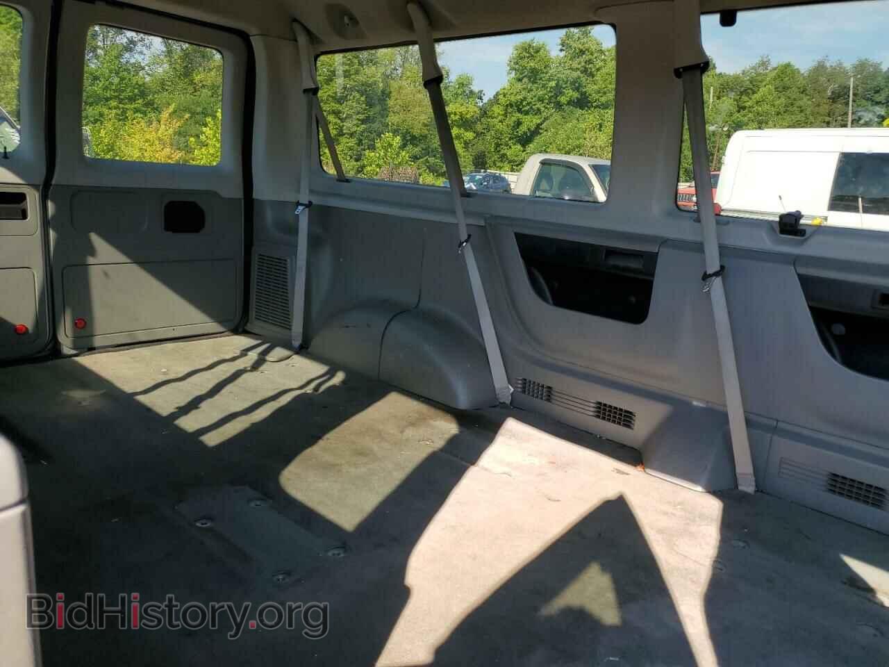 2011 FORD ECONOLINE - VIN: 1FBNE3BL4BDB03406 - Фото 6