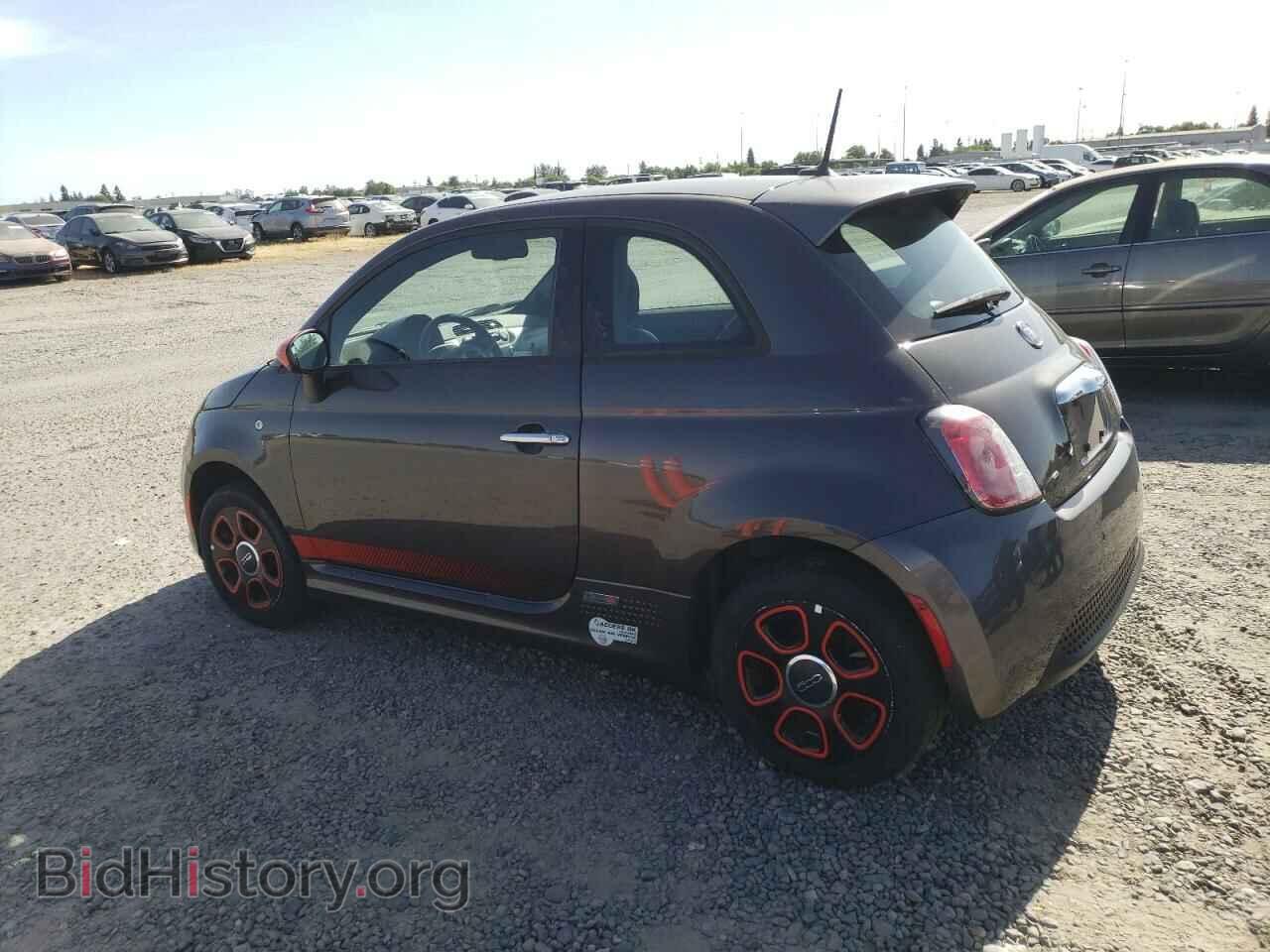 2015 FIAT 500 - VIN: 3C3CFFGE8FT709825 - Фото 2