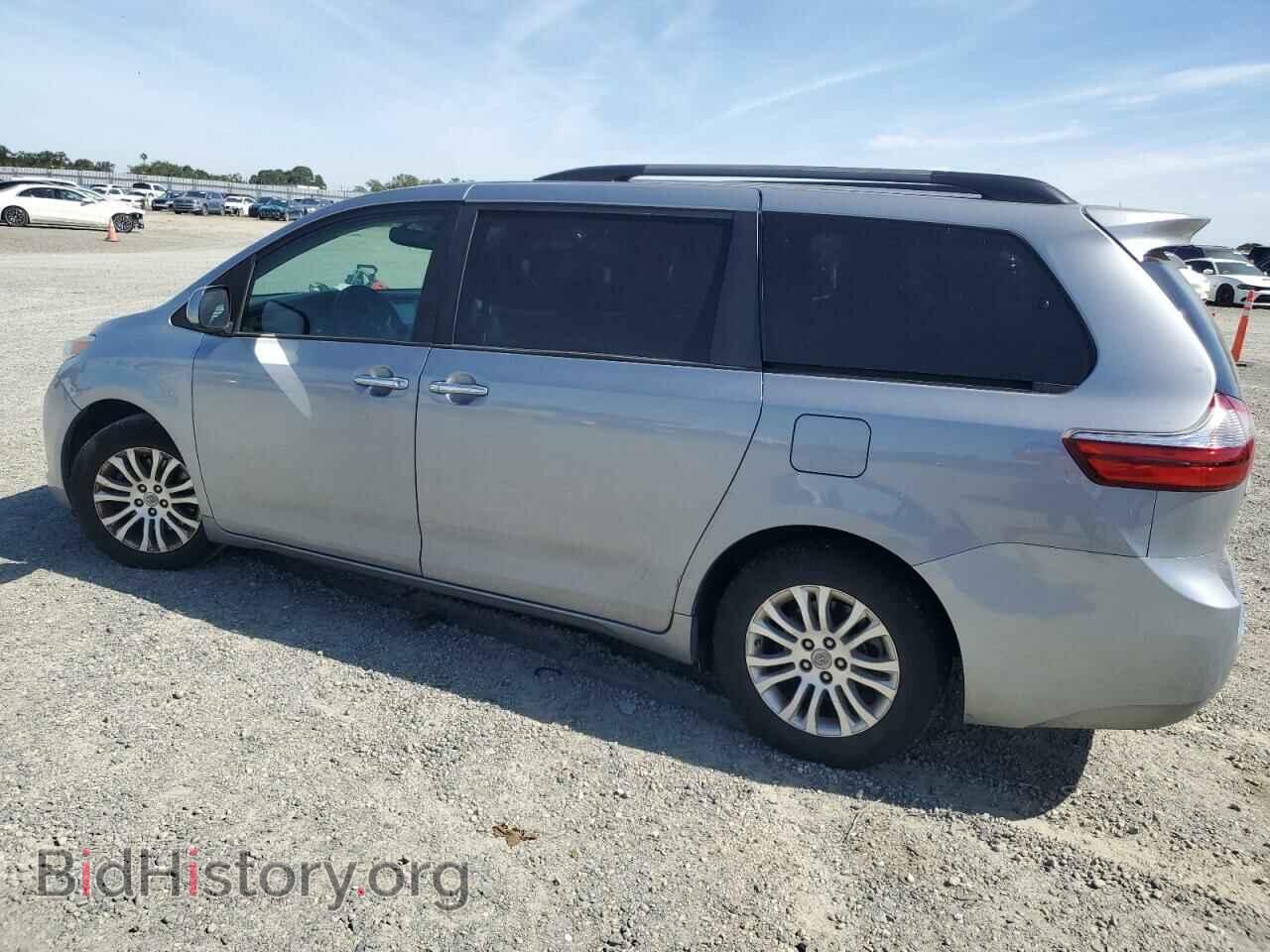 2017 TOYOTA All Models - VIN: 5TDYZ3DC8HS814856 - Фото 2