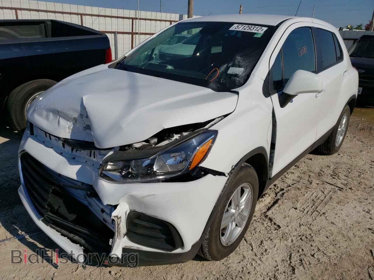 2020 CHEVROLET TRAX - VIN: 3GNCJKSB8LL150733 - Фото 2