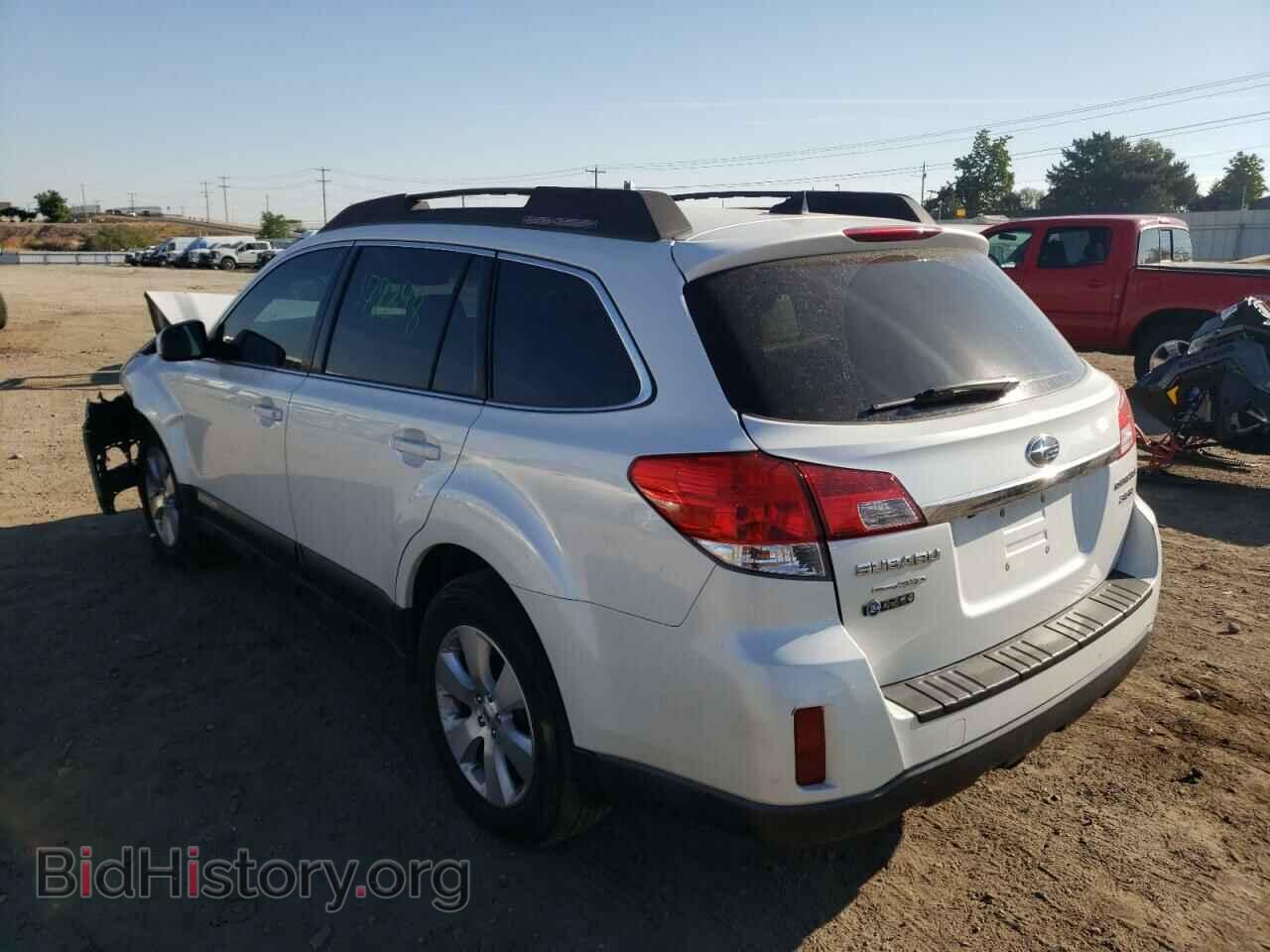 2011 SUBARU OUTBACK - VIN: 4S4BRDKC0B2438971 - Фото 3