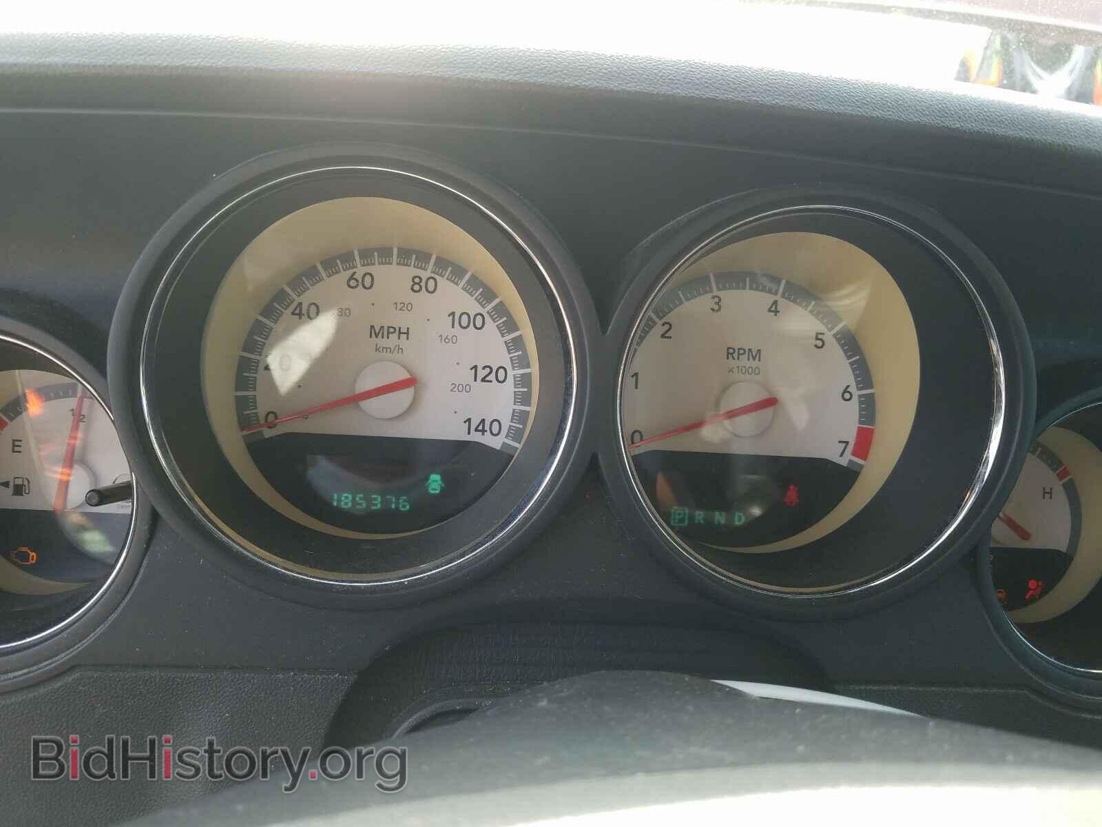 2010 DODGE CHALLENGER - VIN: 2B3CJ4DV0AH241000 - Фото 8