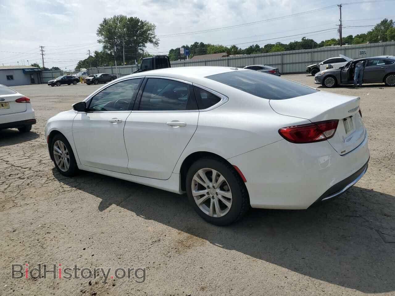 2015 CHRYSLER 200 - VIN: 1C3CCCAB3FN680059 - Фото 2