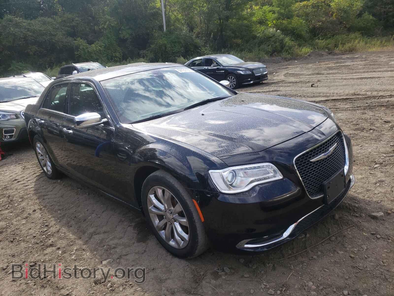 Фотография 2C3CCAKG6JH240904 - CHRYSLER 300 2018