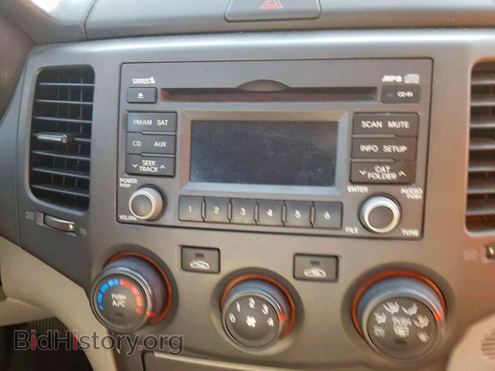 2010 KIA OPTIMA - VIN: KNAGG4A80A5428528 - Фото 9