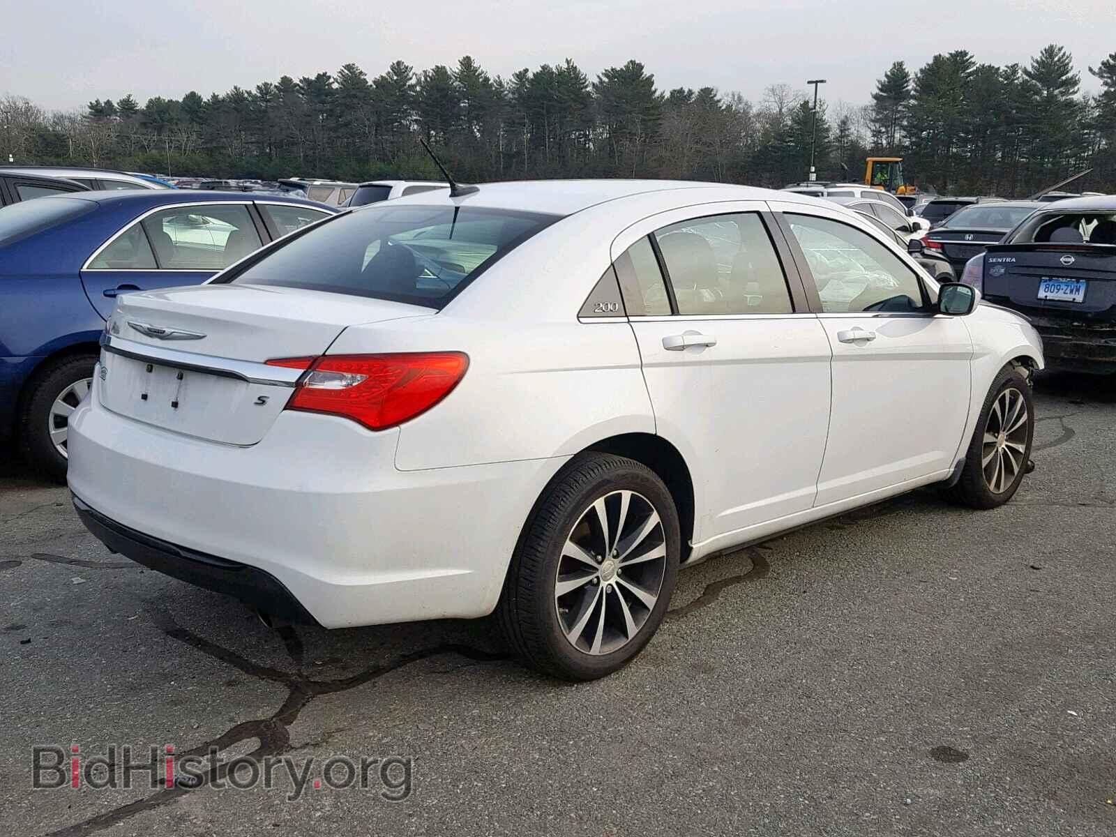 2012 CHRYSLER 200 - VIN: 1C3CCBHG6CN178671 - Фото 4
