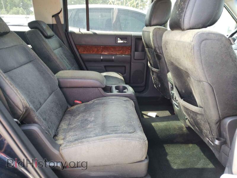 2010 Ford FLEX (VIN 2FMGK5DC1ABB10397) — photo 6 of 10