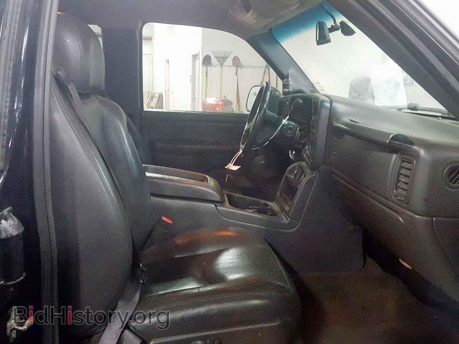 2005 GMC SIERRA - VIN: 1GTHK29275E136021 - Photo 5