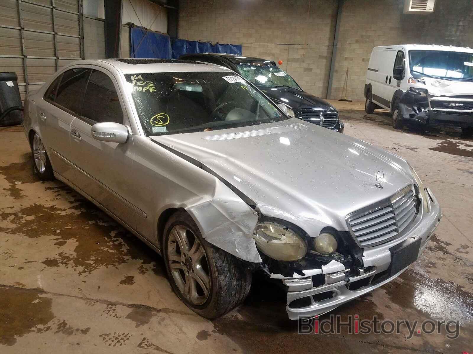 Photo WDBUF83J64X161872 - MERCEDES-BENZ E 500 4MAT 2004