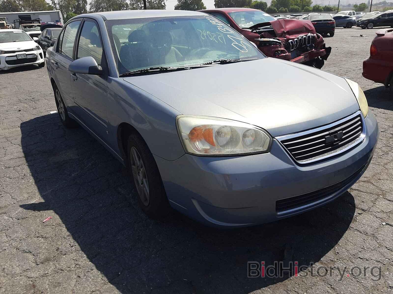 Photo 1G1ZT58N48F121028 - CHEVROLET MALIBU 2008