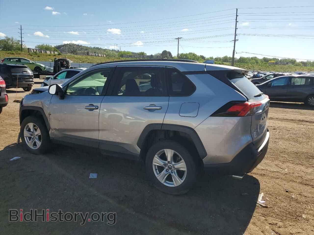 2019 TOYOTA RAV4 - VIN: JTMP1RFV9KD032329 - Фото 2