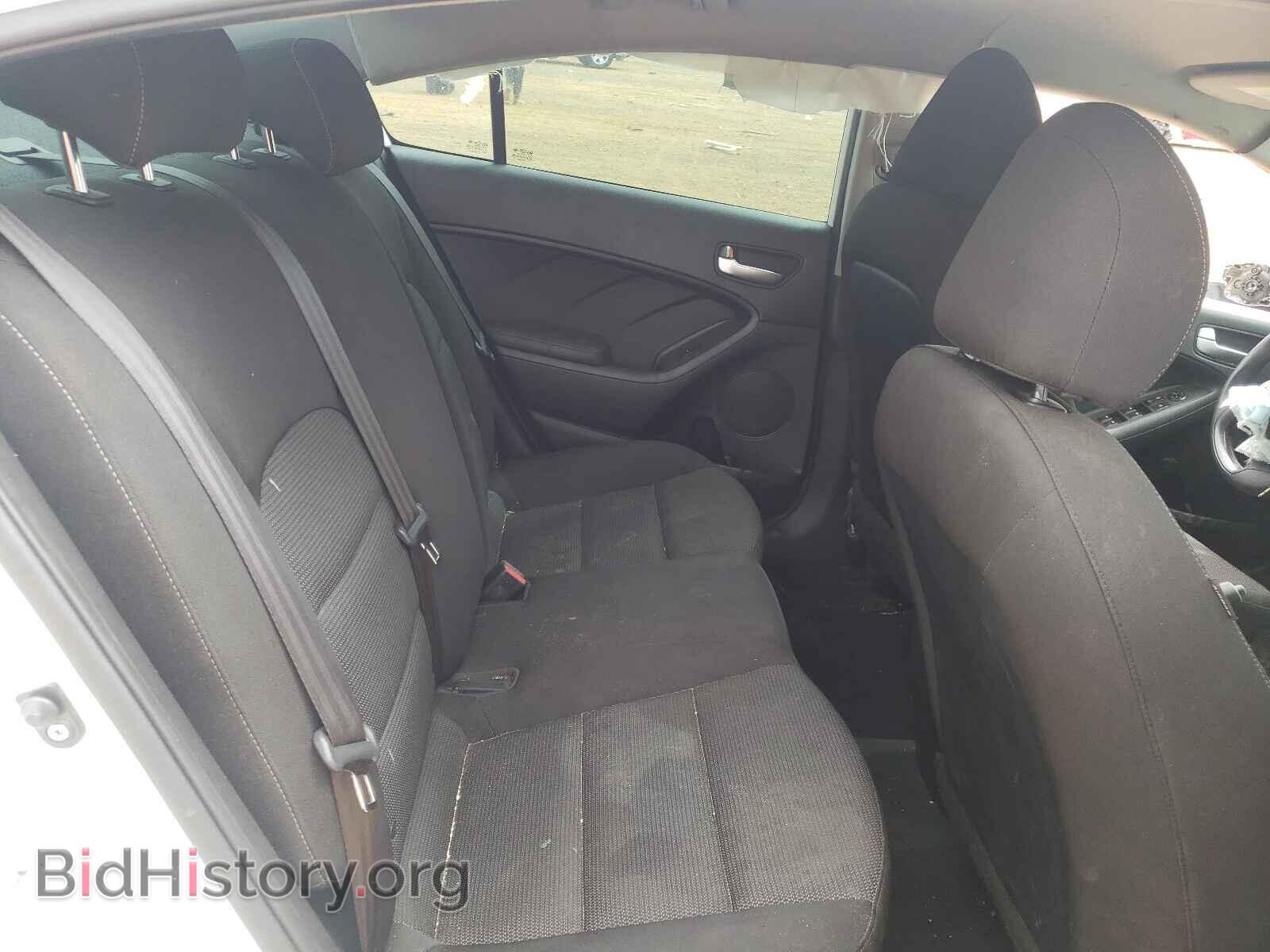 2017 KIA FORTE - VIN: 3KPFK4A71HE097008 - Фото 6