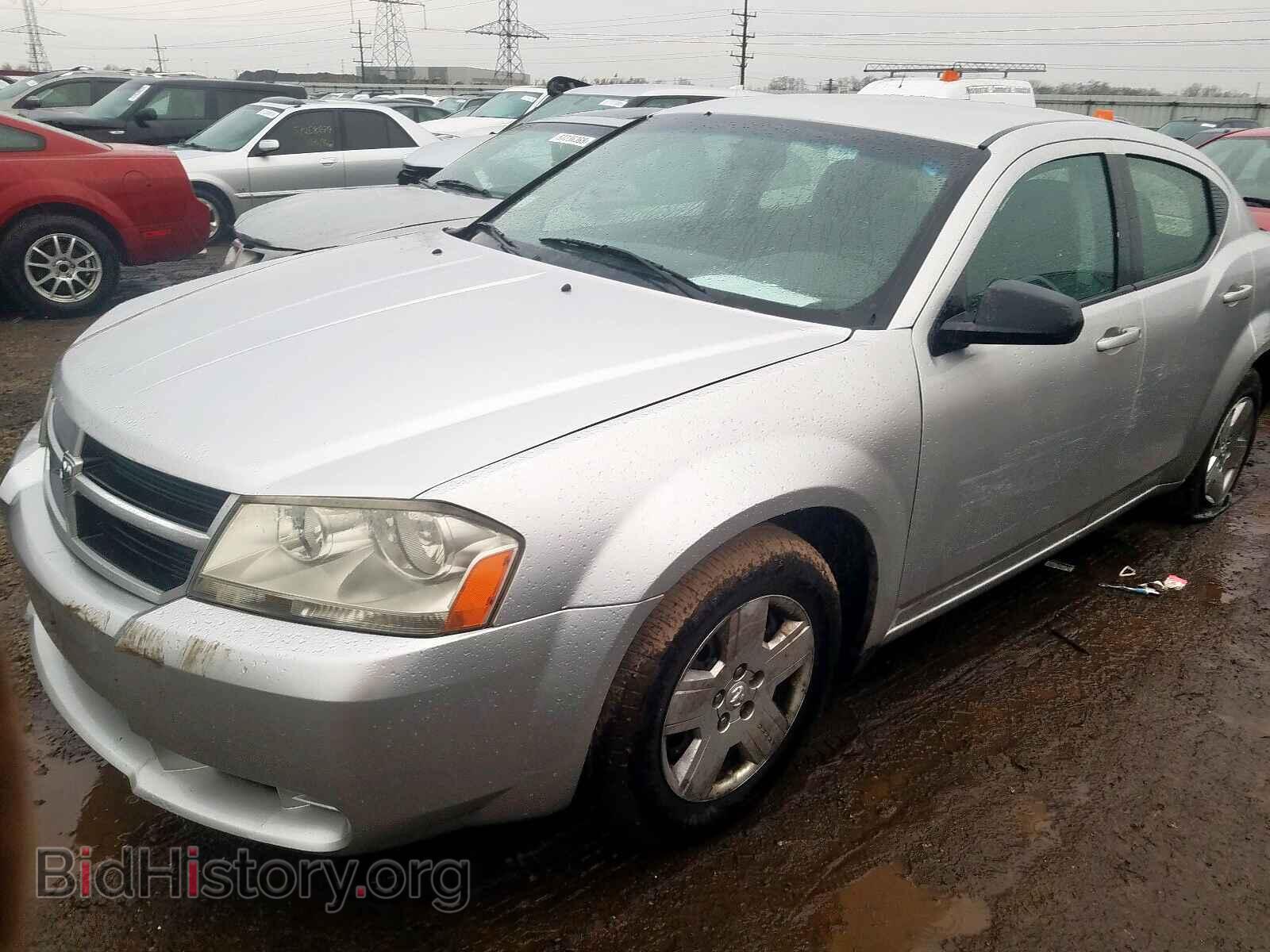 2010 DODGE AVENGER - VIN: 1B3CC4FB0AN215940 - Фото 2