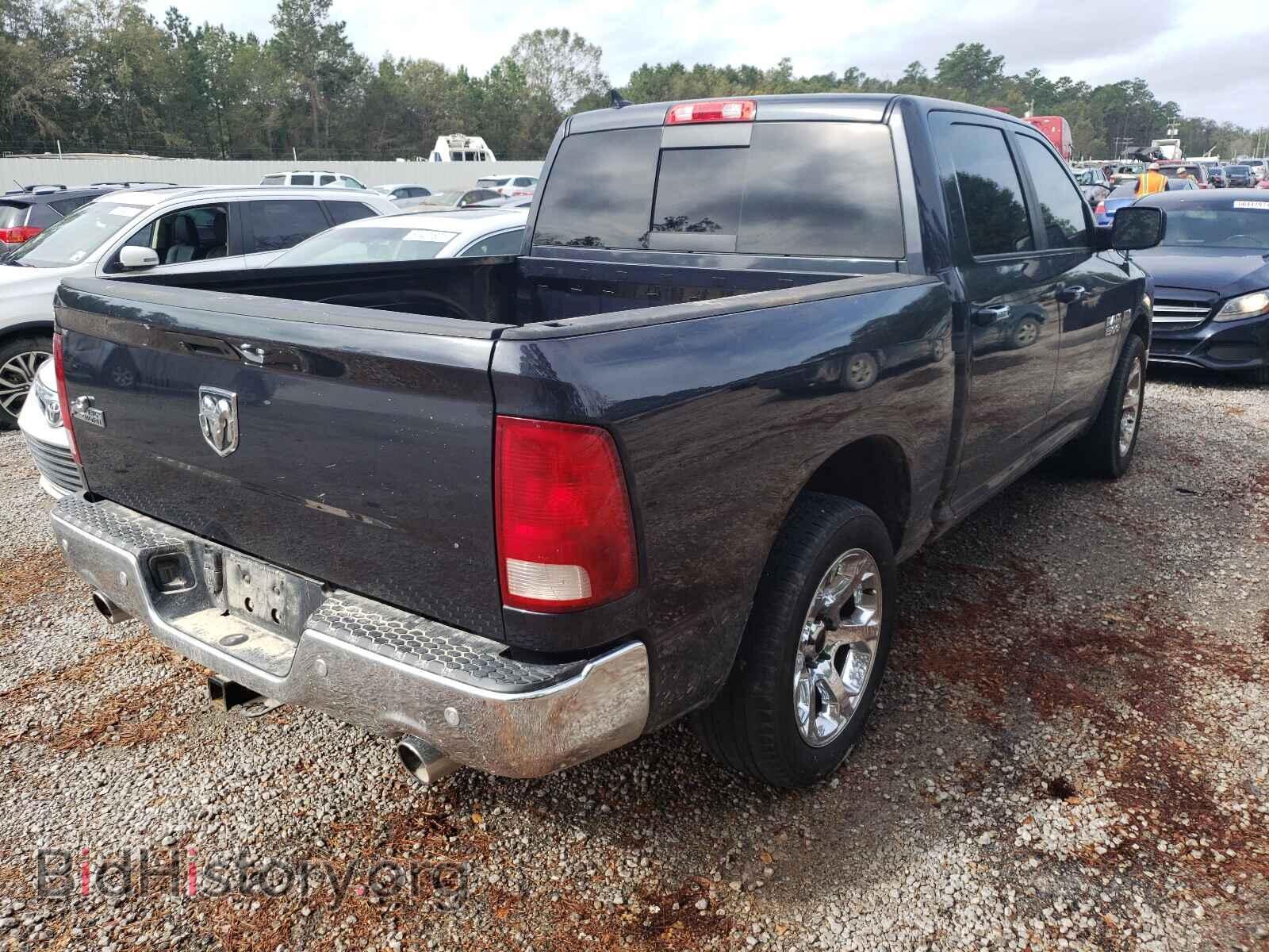 2016 RAM 1500 - VIN: 1C6RR6LT7GS182808 - Фото 4