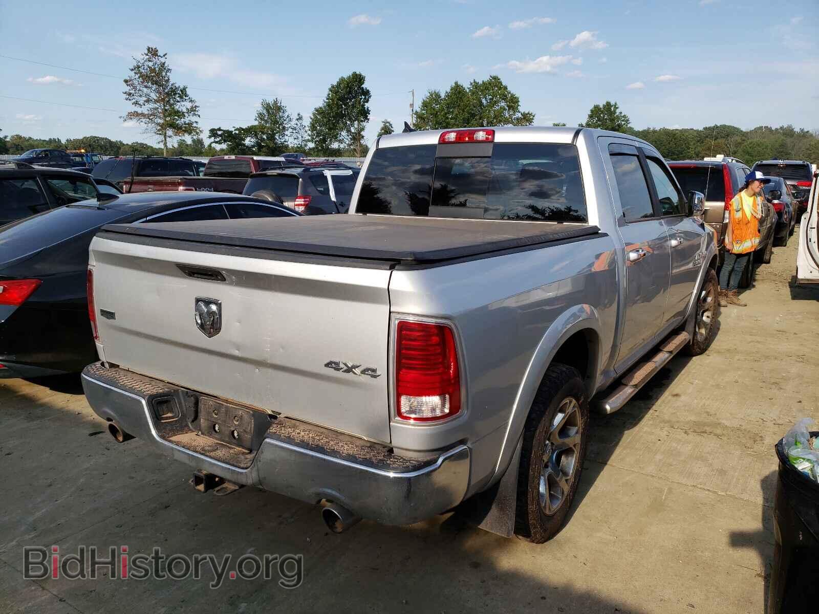 2017 RAM 1500 - VIN: 1C6RR7NT2HS743114 - Фото 4