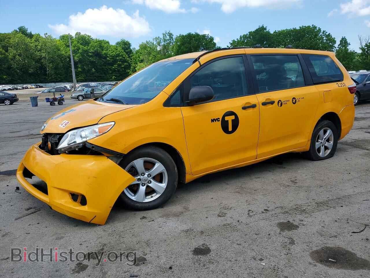 Фотография 5TDZZ3DC3HS844531 - TOYOTA SIENNA 2017