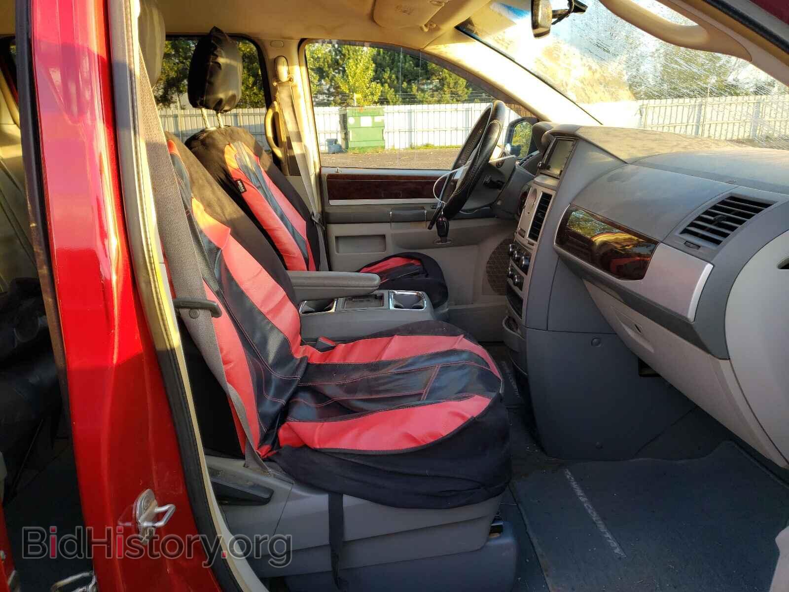 2010 CHRYSLER MINIVAN - VIN: 2A4RR5DX2AR250620 - Photo 5