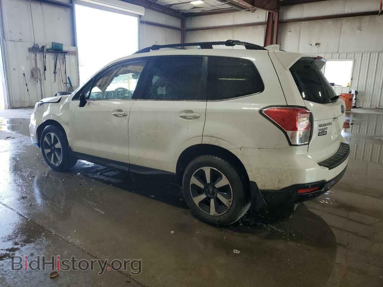 2017 SUBARU FORESTER - VIN: JF2SJARC1HH425864 - Фото 2