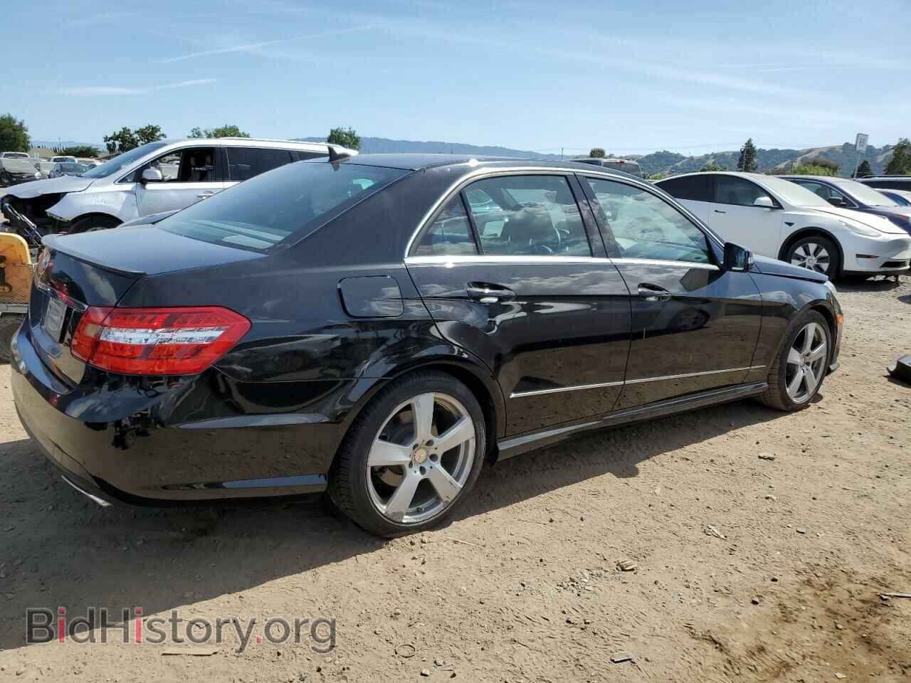 2010 MERCEDES-BENZ E-CLASS - VIN: WDDHF5GB3AA221521 - Фото 3