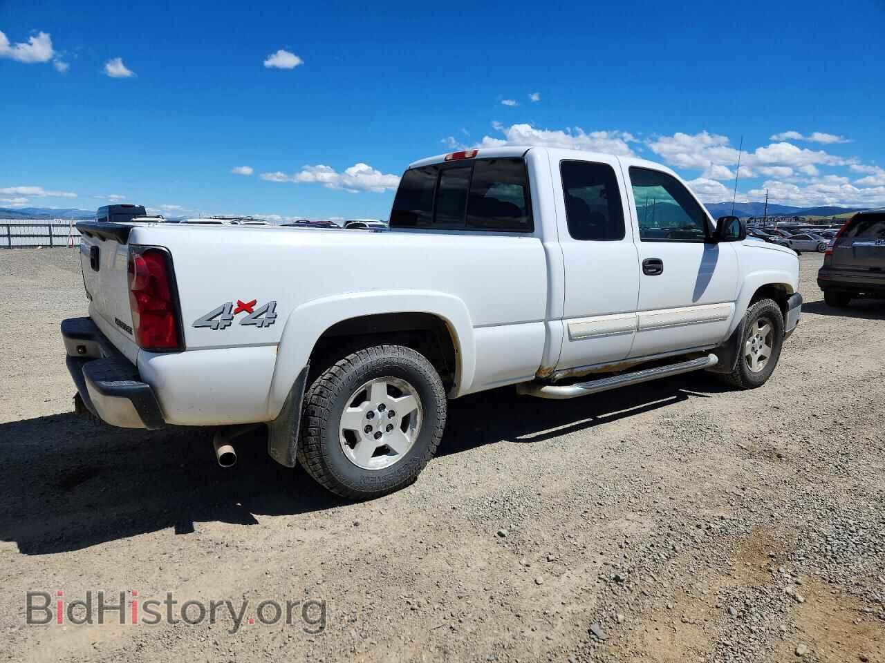 2005 CHEVROLET SILVERADO - VIN: 2GCEK19V951108357 - Фото 3