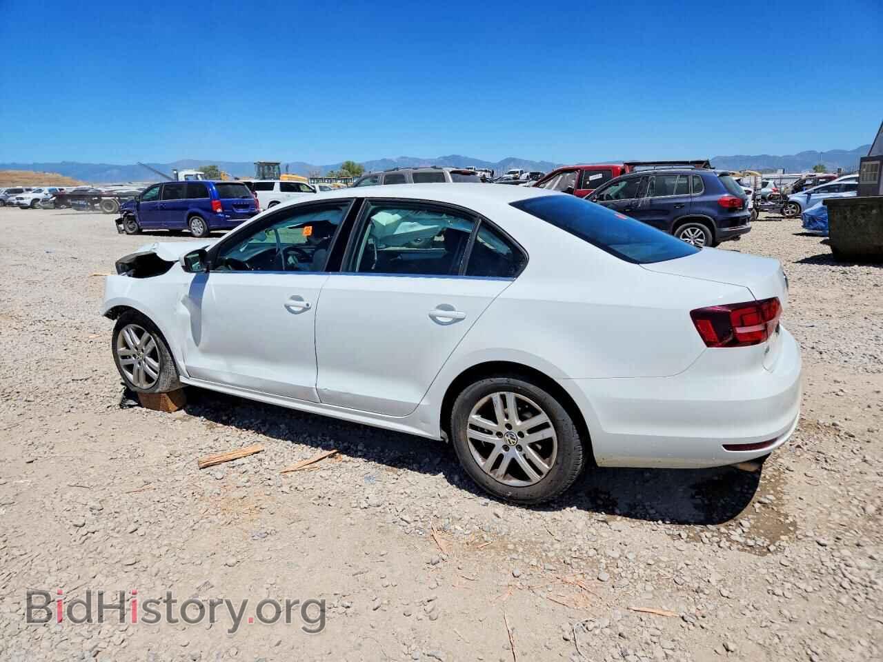 2017 VOLKSWAGEN JETTA - VIN: 3VW2B7AJ8HM375014 - Фото 2