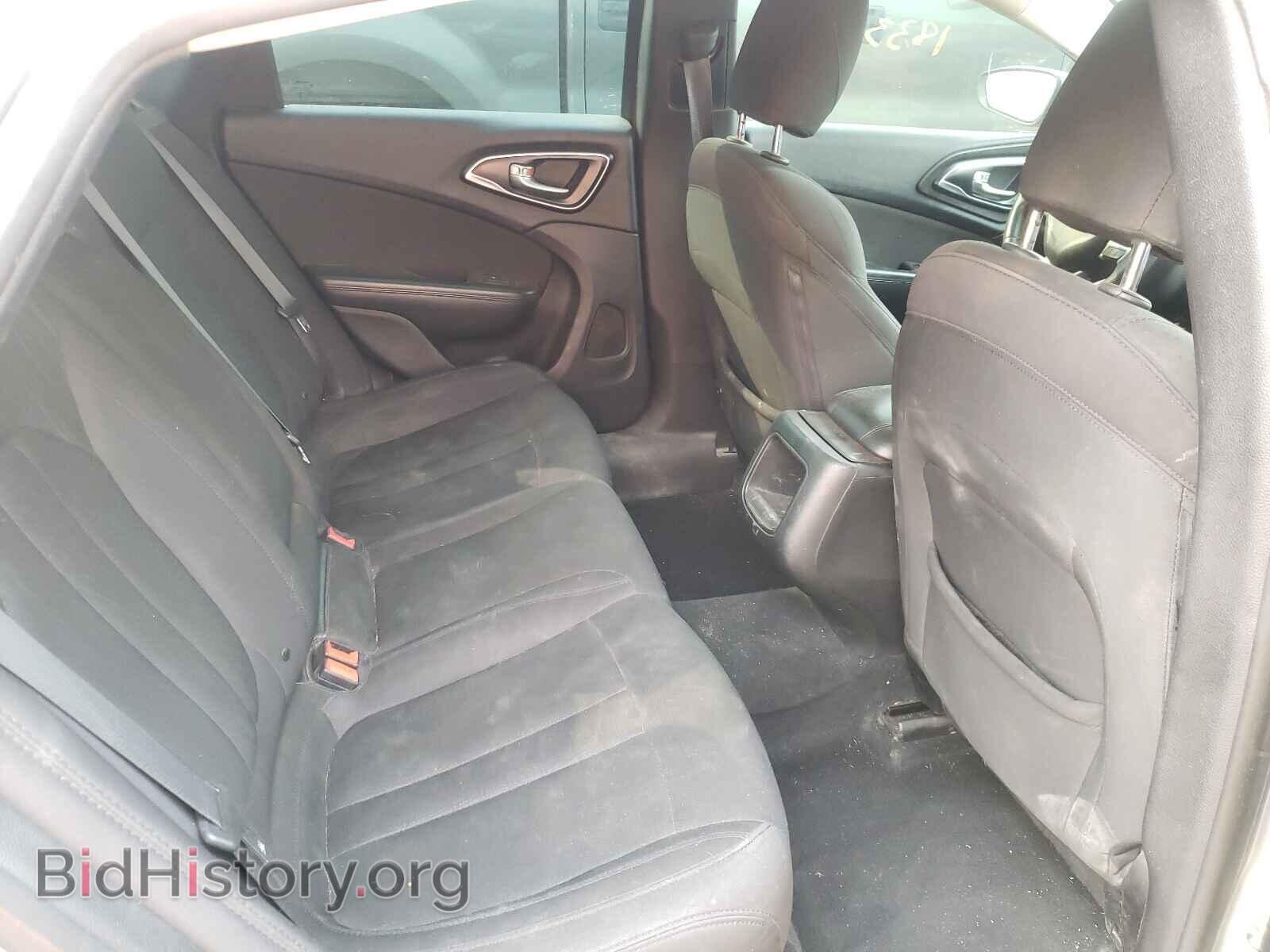 2016 CHRYSLER 200 - VIN: 1C3CCCAB4GN113036 - Фото 6