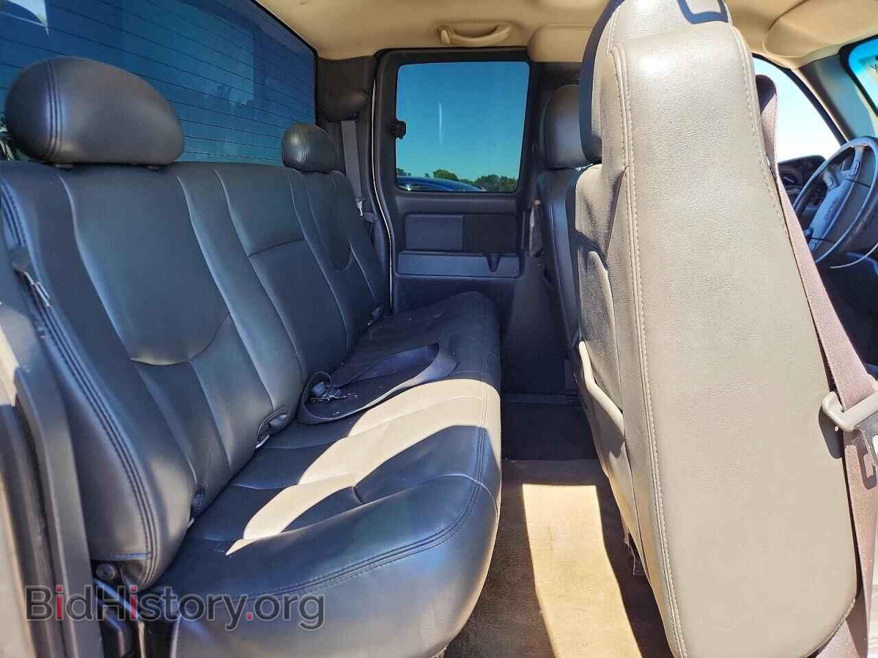 2005 GMC SIERRA - VIN: 2GTEK19B851293961 - Фото 10