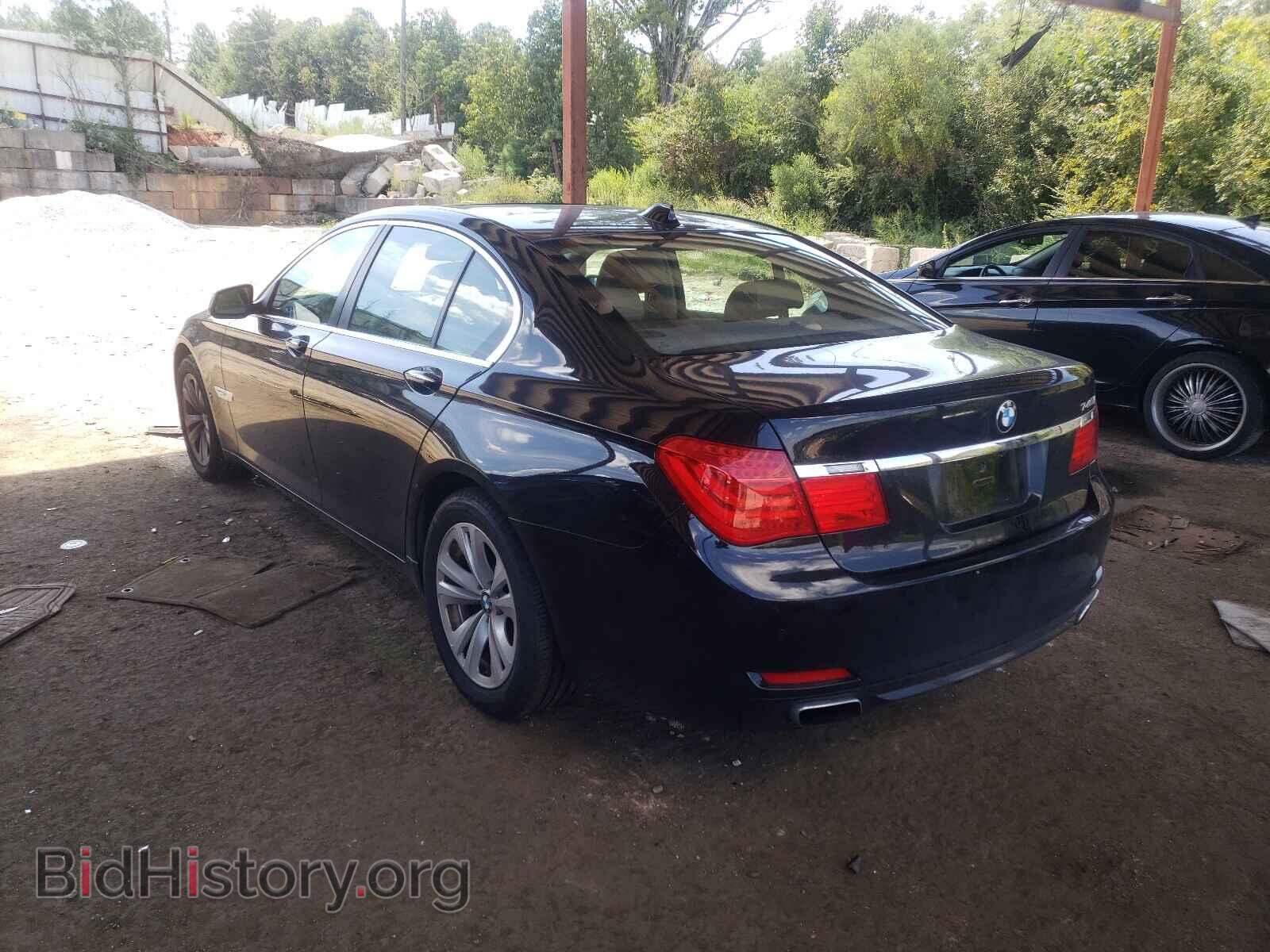 2011 BMW 7 SERIES - VIN: WBAKA4C58BC612885 - Фото 3