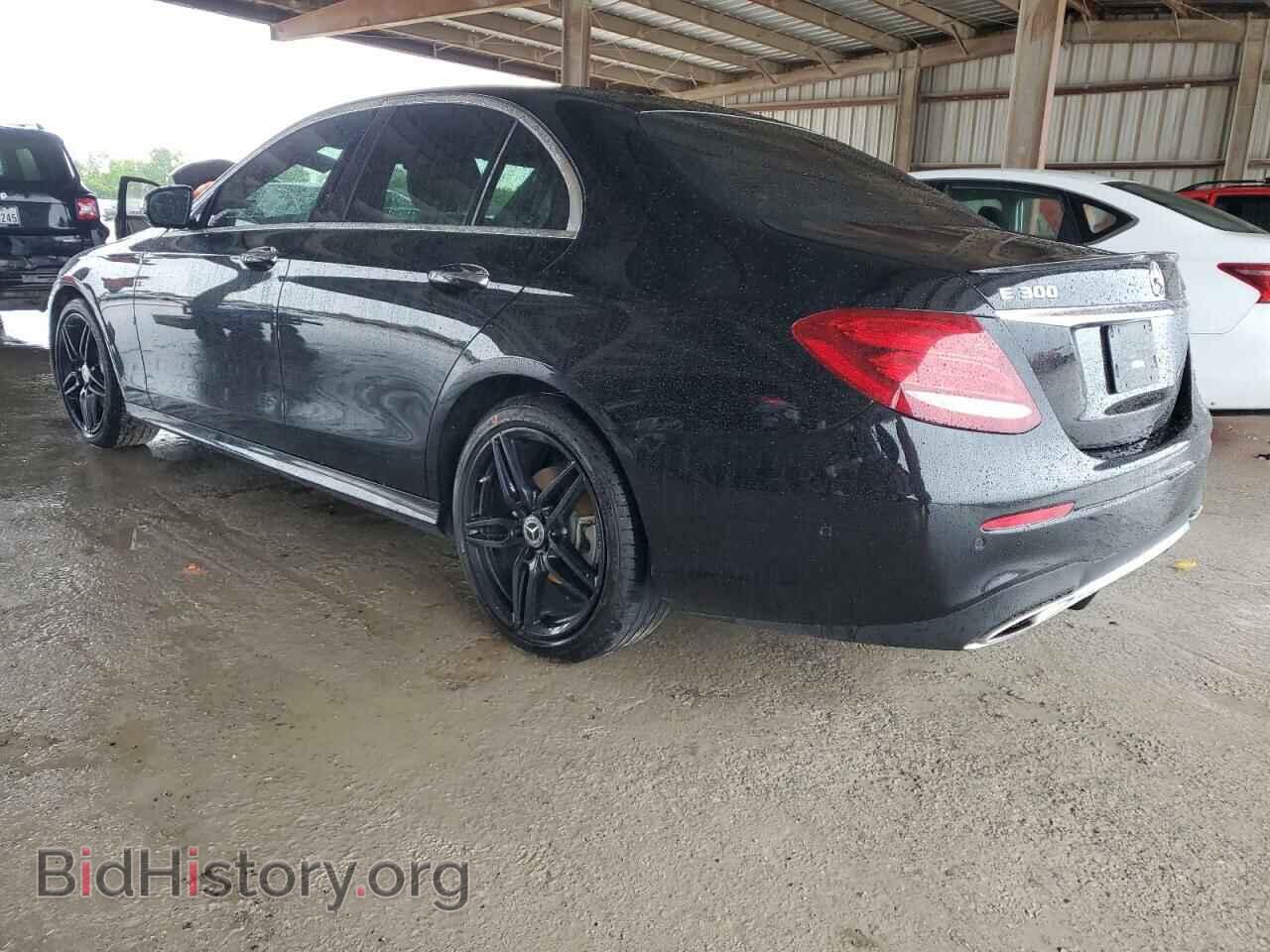 2019 MERCEDES-BENZ E-CLASS - VIN: WDDZF4JB6KA679773 - Фото 2