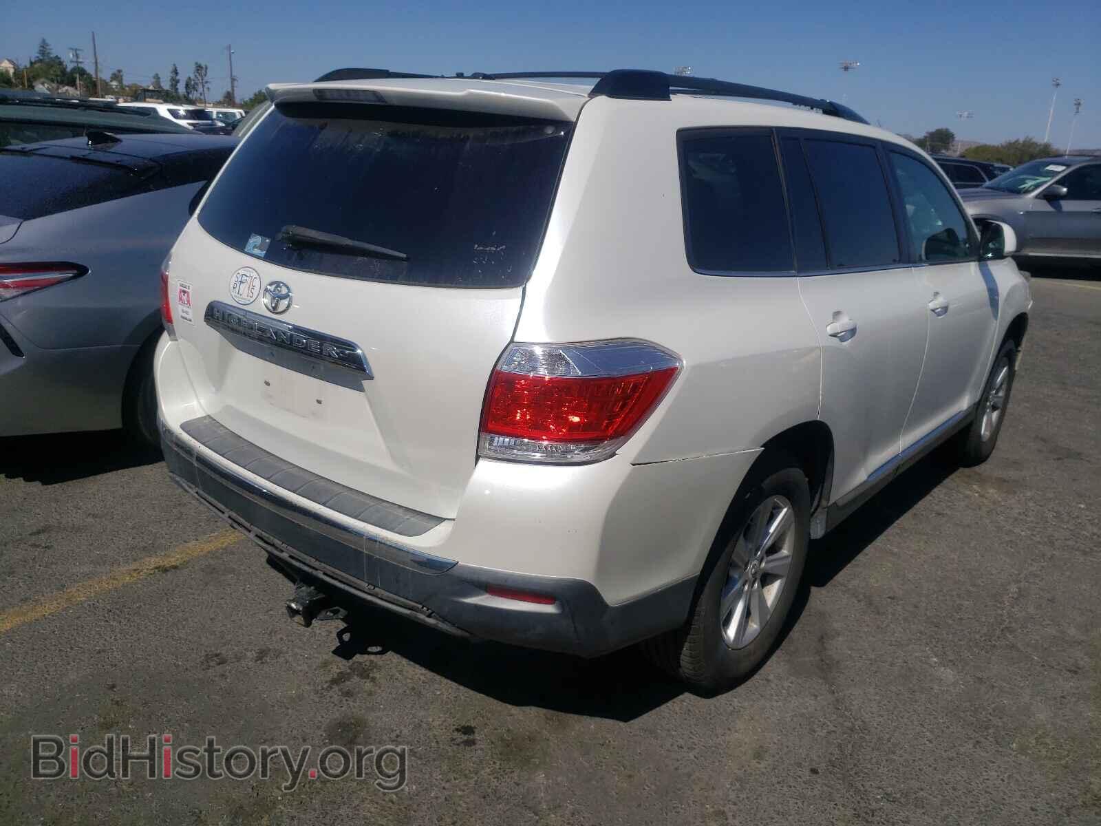 2011 TOYOTA HIGHLANDER - VIN: 5TDZK3EH8BS035919 - Фото 4