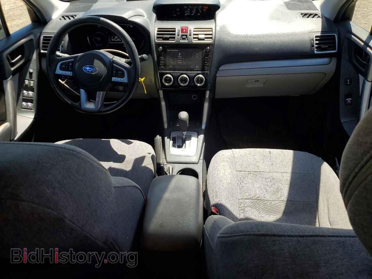 2017 SUBARU FORESTER - VIN: JF2SJAGC8HH495218 - Фото 8