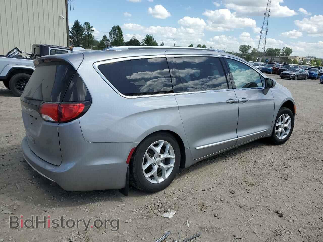 2017 CHRYSLER PACIFICA - VIN: 2C4RC1EG2HR816607 - Фото 3