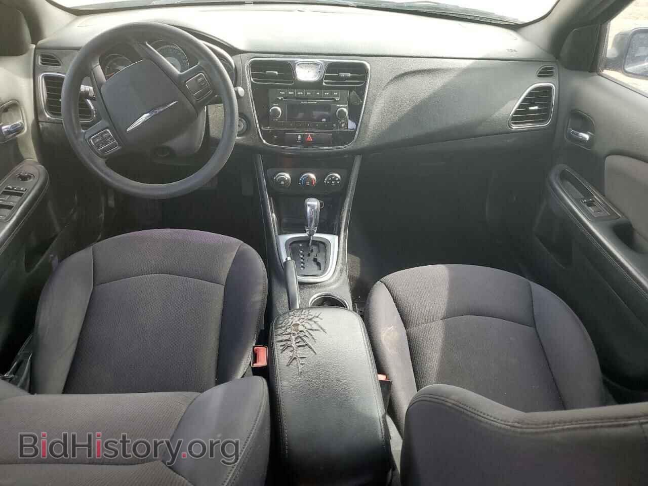 2012 CHRYSLER 200 - VIN: 1C3CCBAB0CN319457 - Фото 8