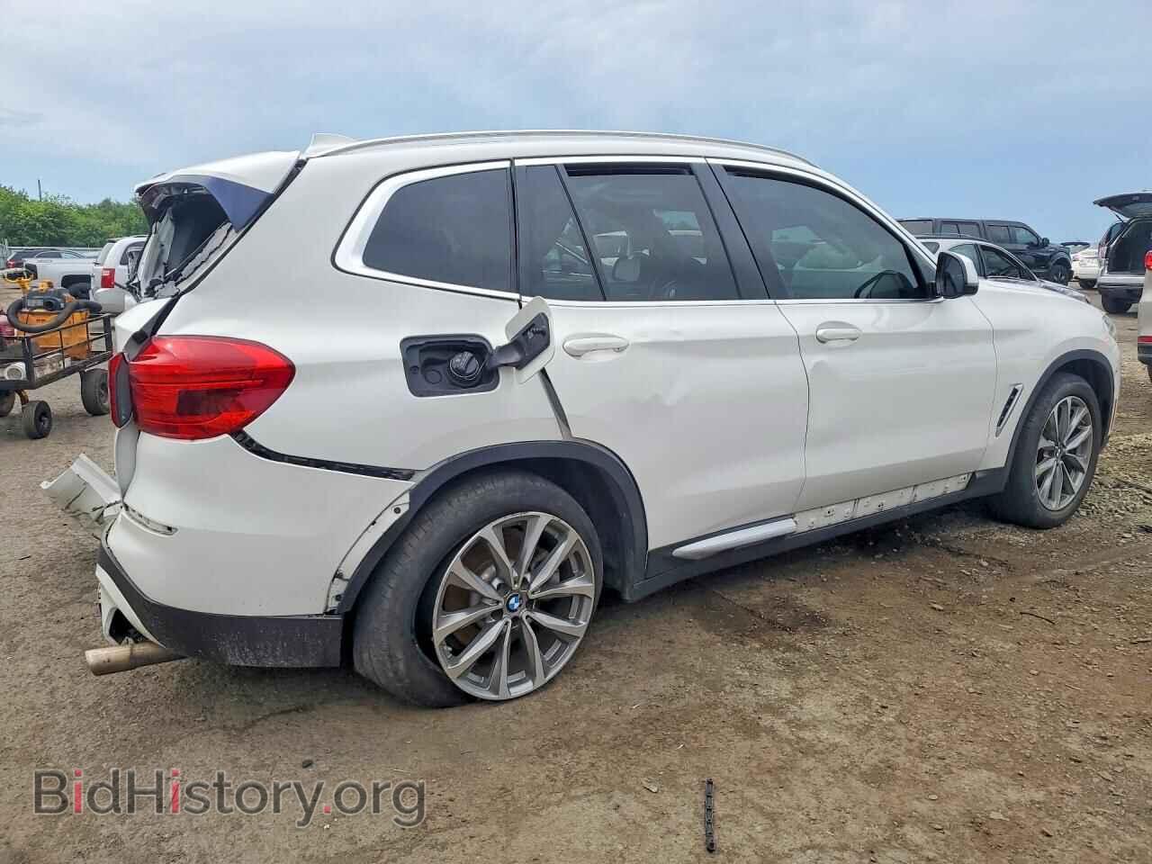 2018 BMW X3 - VIN: 5UXTR9C59JLD73165 - Фото 3