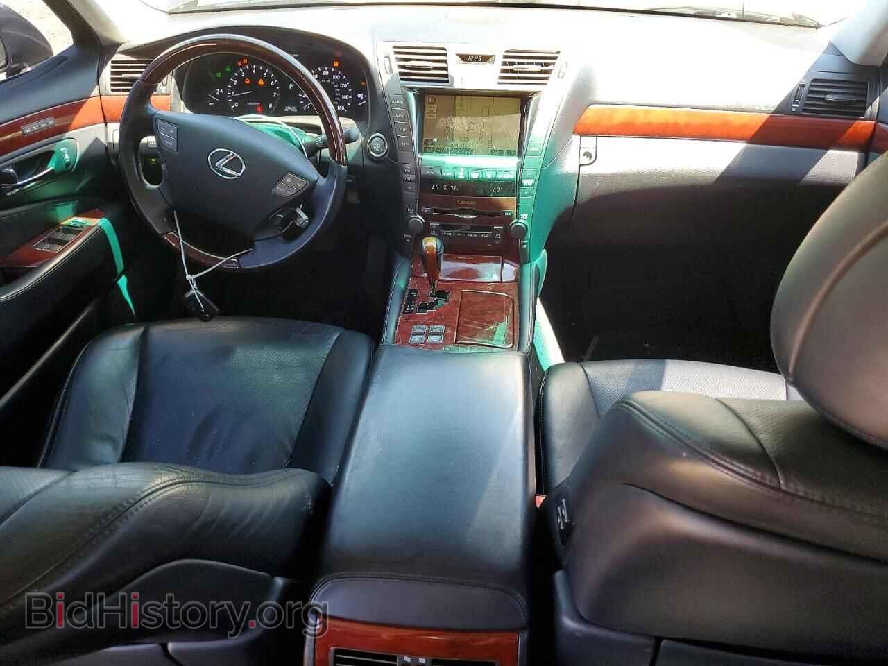 2007 LEXUS LS460 - VIN: JTHGL46F275017953 - Photo 8