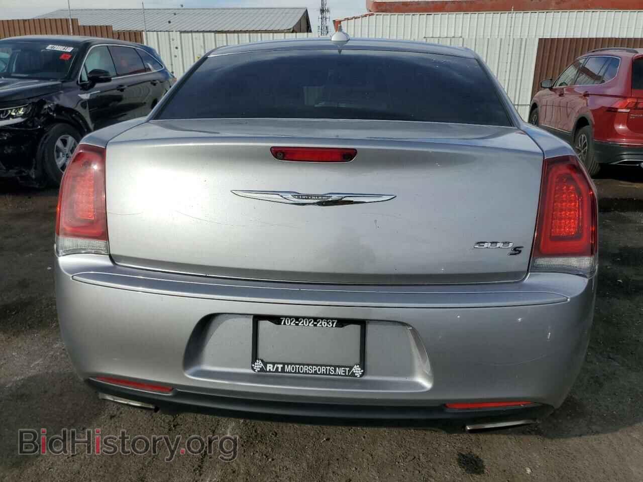 2016 CHRYSLER 300 - VIN: 2C3CCABG0GH238428 - Фото 6