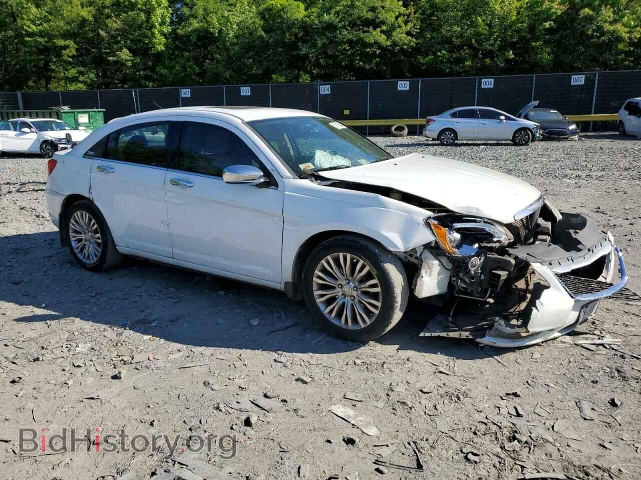2012 CHRYSLER 200 - VIN: 1C3CCBCG9CN258232 - Фото 4