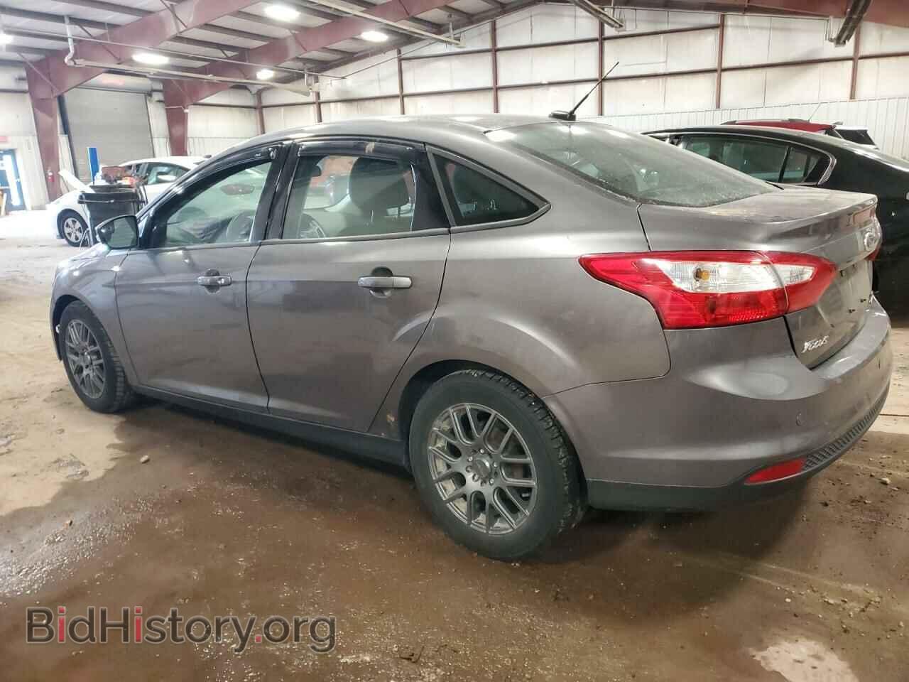 2014 FORD FOCUS - VIN: 1FADP3F28EL450952 - Фото 2