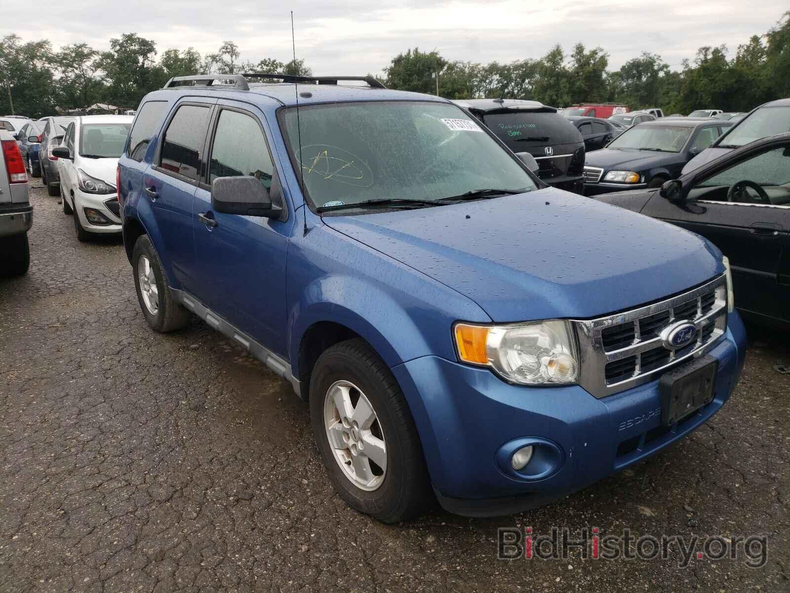 Photo 1FMCU0D74AKA55917 - FORD ESCAPE 2010