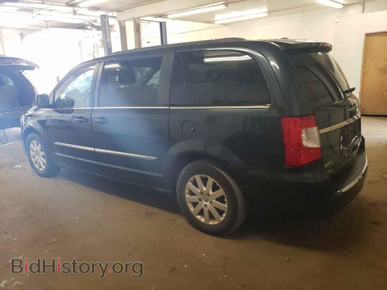 2013 CHRYSLER TOWN & C - VIN: 2C4RC1BGXDR821990 - Фото 2