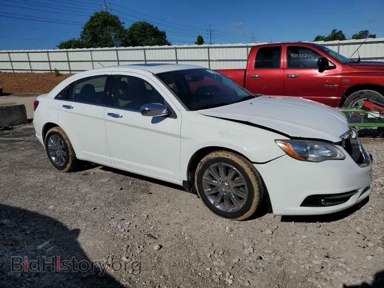 2013 CHRYSLER 200 - VIN: 1C3CCBCG2DN516592 - Фото 4