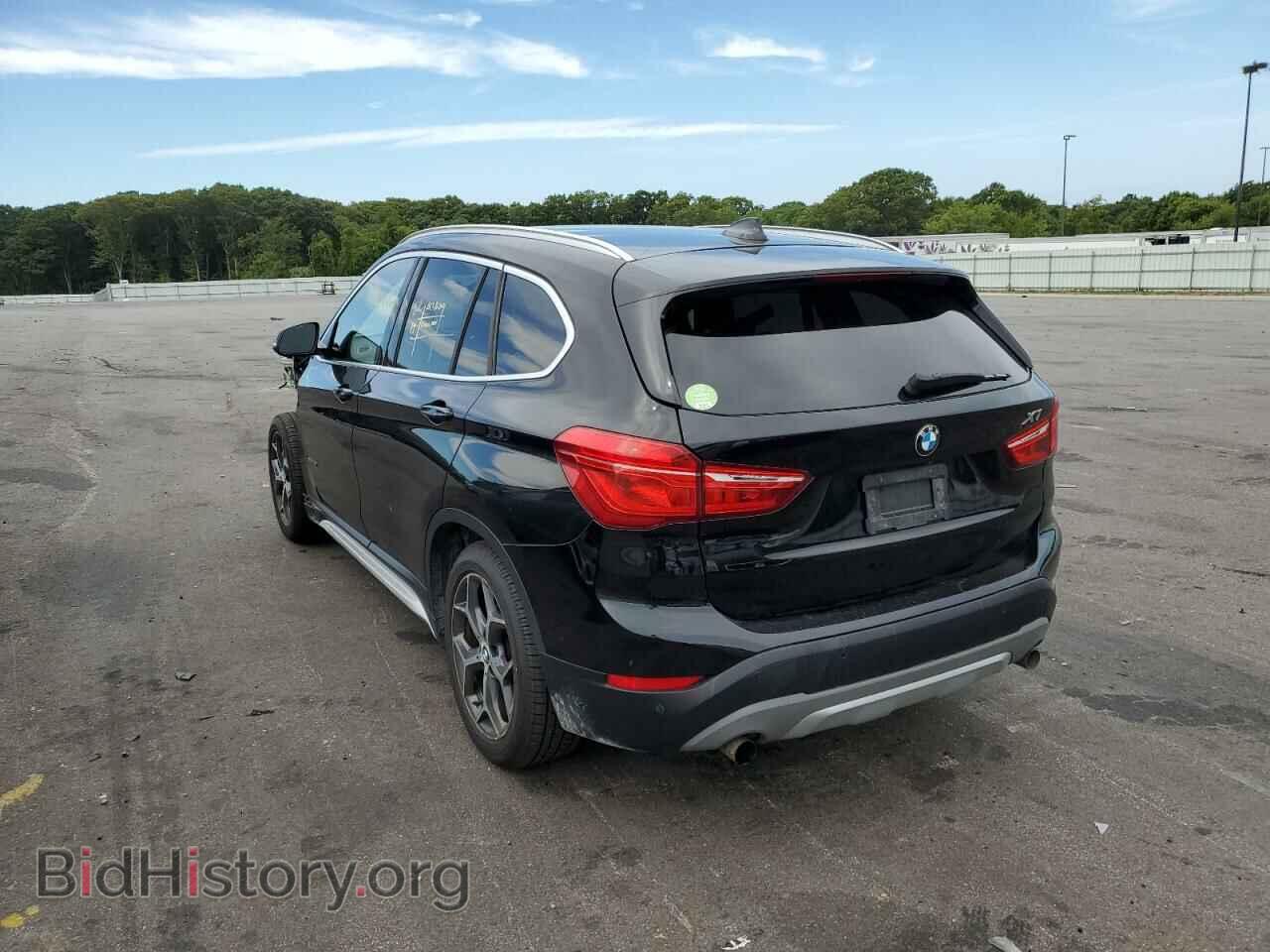 2016 BMW X1 - VIN: WBXHT3C33G5E51427 - Фото 3