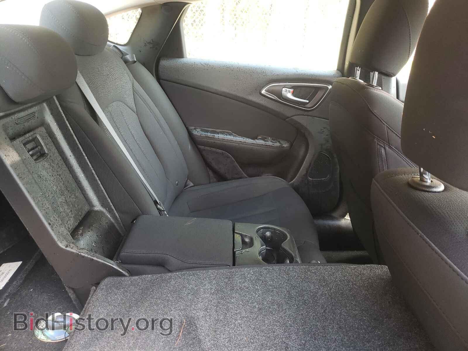 2015 CHRYSLER 200 - VIN: 1C3CCCAB7FN735645 - Фото 6