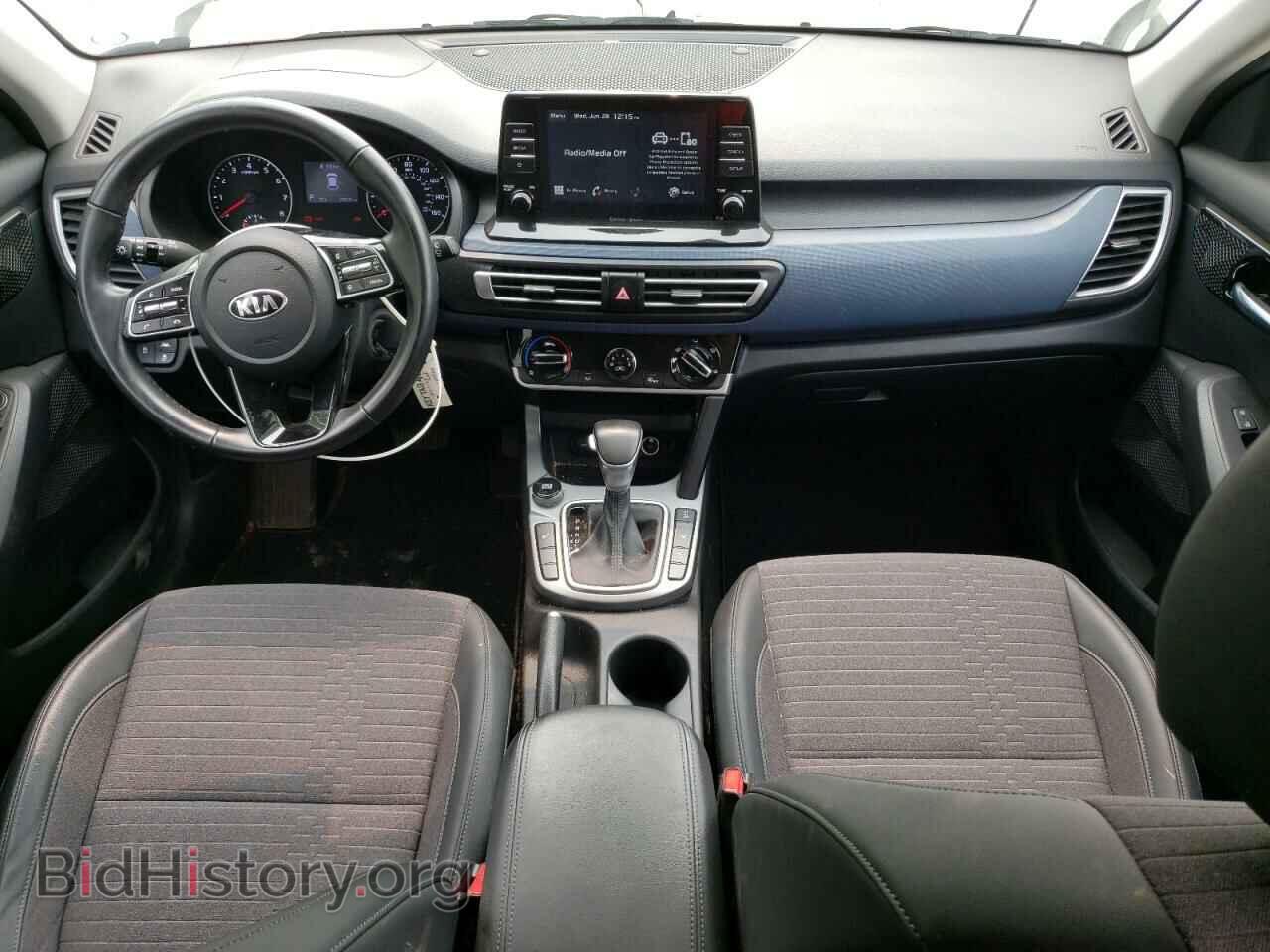 2021 KIA SELTOS - VIN: KNDEUCAA4M7080239 - Фото 8